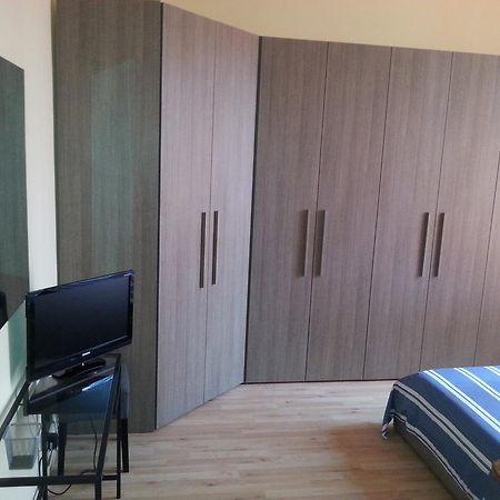 Morsenchio Flat Apartment Милано Екстериор снимка