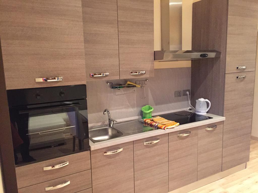 Morsenchio Flat Apartment Милано Стая снимка